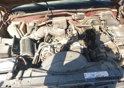 1998 Chevrolet C1500 Fleetside из США, поврежденный, VIN 2GCEC19R0W1140647